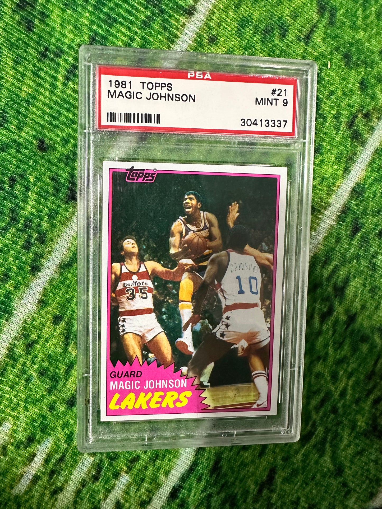 1981 Magic Johnson Los Angeles Lakers RC Topps Card # 21 - PSA 9