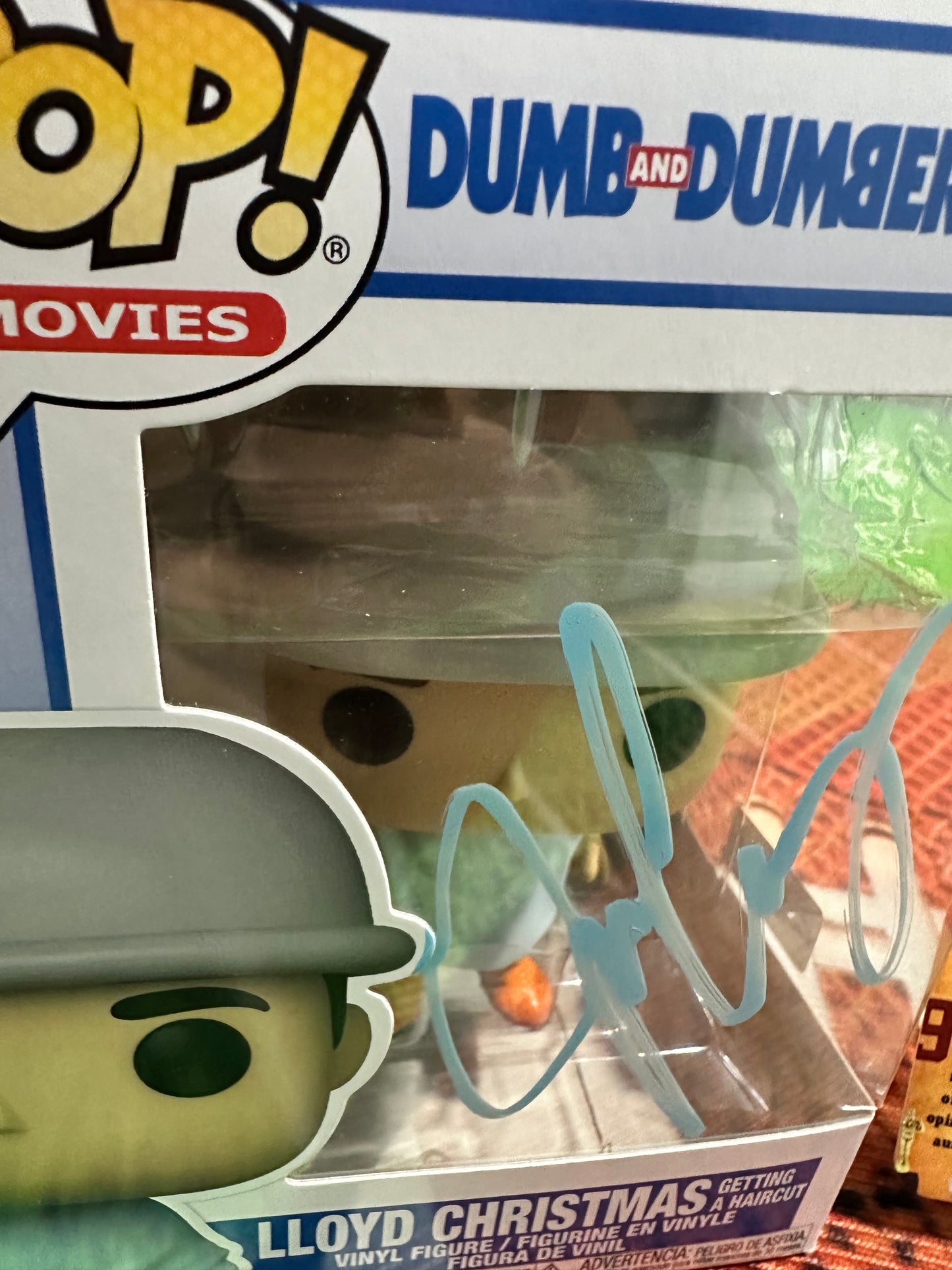 Jim Carrey & Jeff Daniels Each Hand Signed " Dumb And Dumber " Funko Pops # 1040. 1041) W/ COA