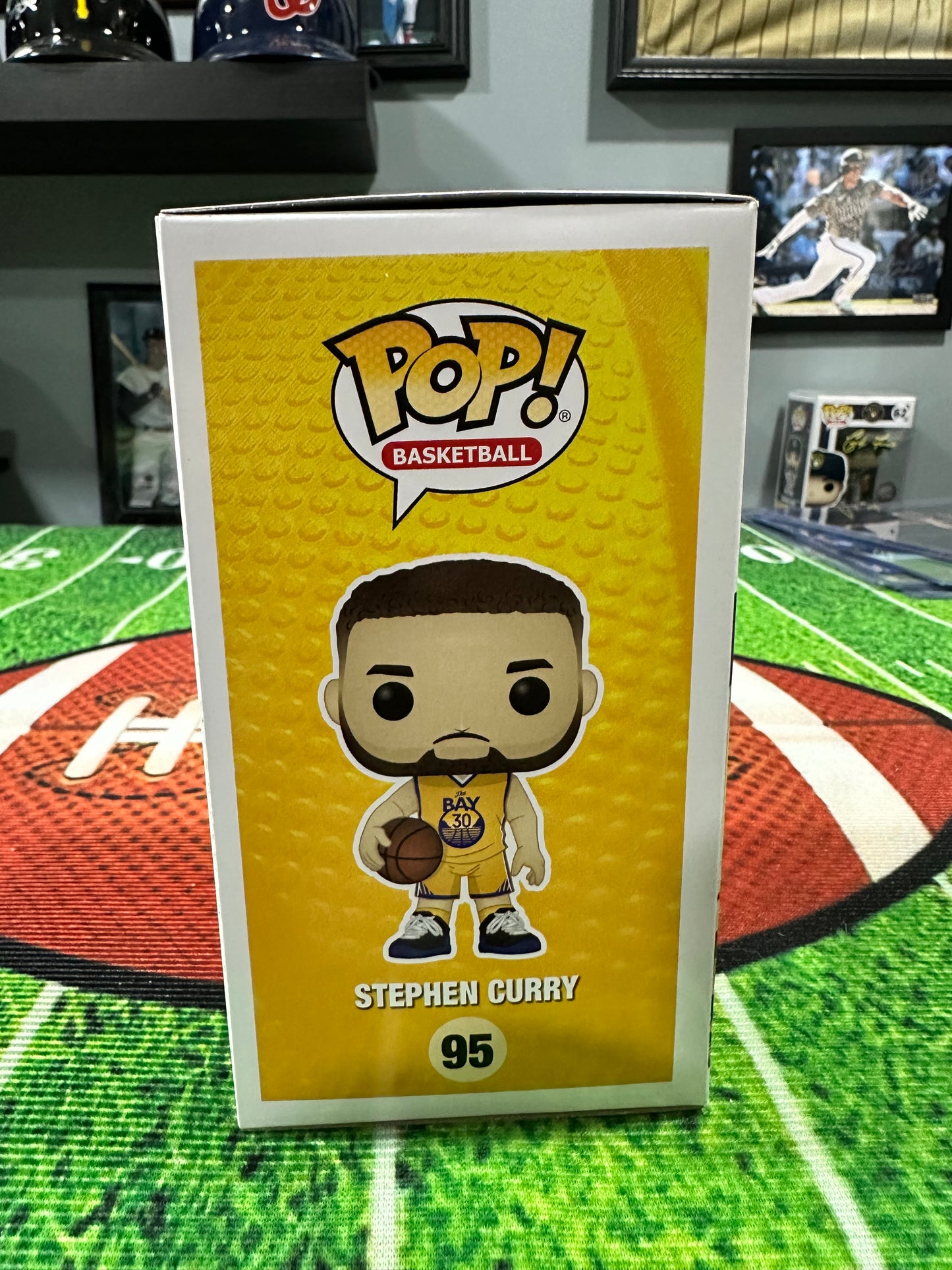 Stephen Curry Golden State Warriors Hand Signed Funko Pop # 95  W/ COA