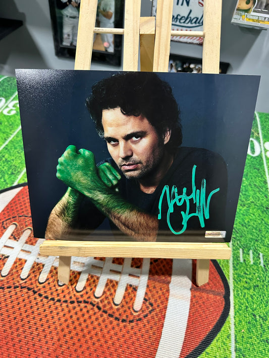 Mark Ruffalo “Hulk” Marvels Hand Signed 8x10 Photo w/COA
