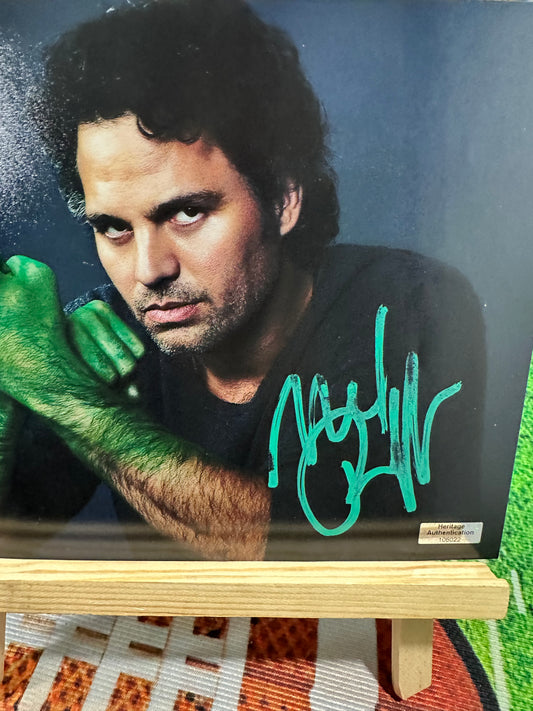 Mark Ruffalo “Hulk” Marvels Hand Signed 8x10 Photo w/COA